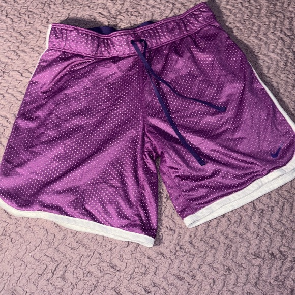 4 pairs of women’s Nike running shorts. Extra small/small. - Picture 2 of 13